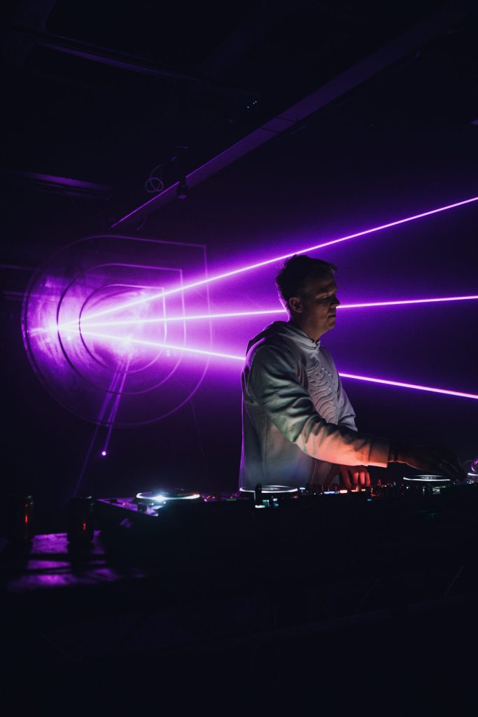 Will Holland On The Enhanced Progressive Refresh And The Return Of Trance

Will HollandがEnhanced Progressiveのリフレッシュとトランスの復活について語る