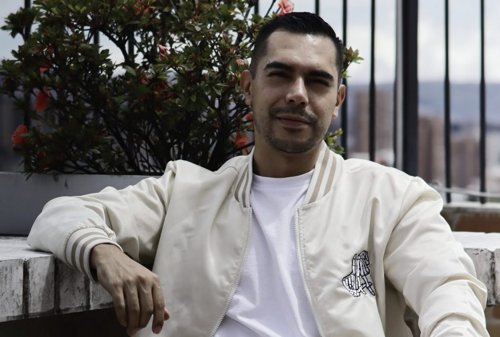 Carlos Thombs が語る、DJブースでの真の存在感に必要なもの