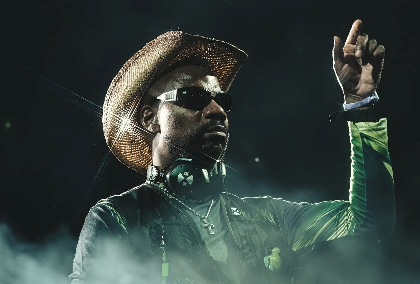 Green Velvet and Detlef Make Their Hellbent Records Debut With “Bounce UR Body”