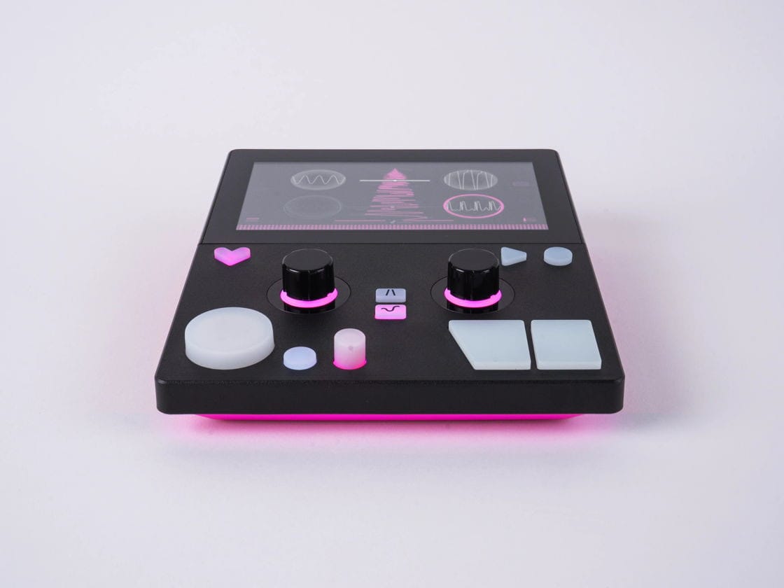 Love Synthesizers Brings FIRST LOVE To Synth Symposium Through Roberta Dimana