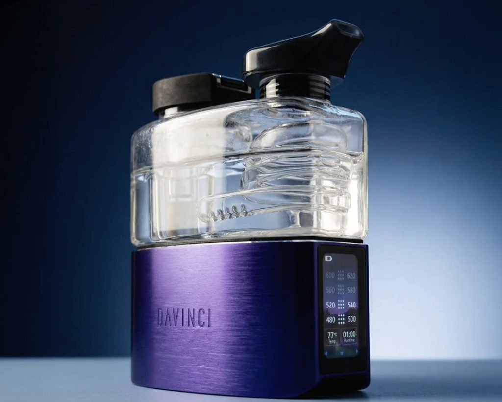 DaVinci EQ review: A flavor-focused quartz e-rig with a learning curve