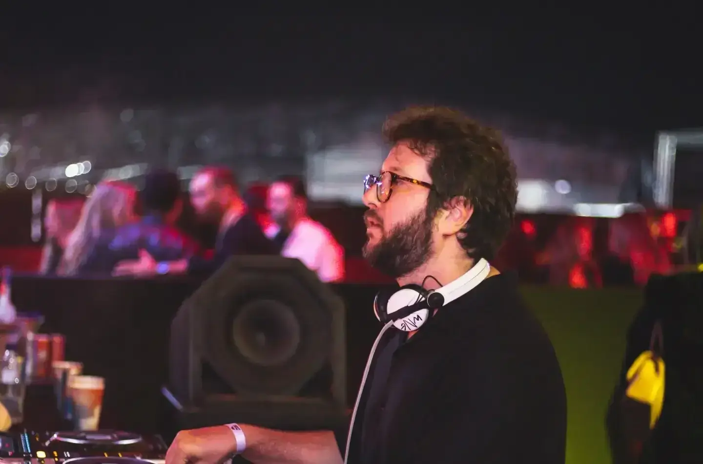 Edu Schwartz Returns To Magnetic Magazine Recordings With “Pope-A-Dope”