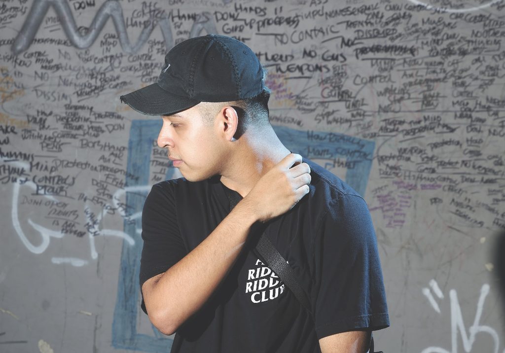 Deadlynoiz Brings Bass-House Heat With “Disco Weapon”